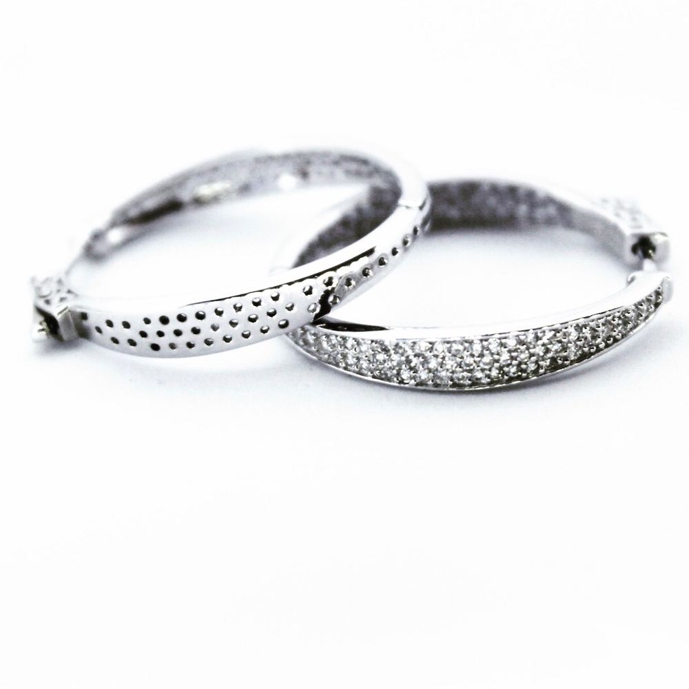 Stylish Sterling Silver Hoop Earrings